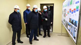 Премьер-министр проинспектировал ход строительства жилья в столице