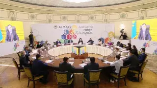 В Алматы начинает работу интерактивная площадка iAzamat