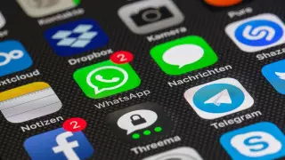 Названы способы "спрятаться" от всех в WhatsApp