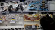 Коронавирус обнаружили на упаковках продуктов из 20 стран