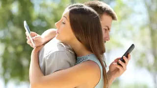 Как вычислить изменников с помощью Tinder, рассказала блогер