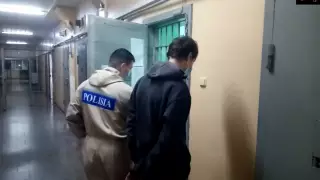 Мужчина угрожал ножом детям и грабил в Нур-Султане