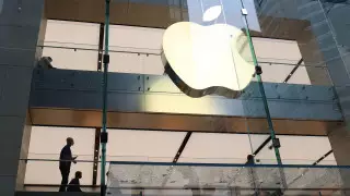 Начальника службы безопасности Apple обвинили во взяточничестве