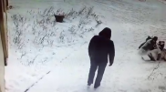Женщина переоделась в мужчину, чтобы обокрасть квартиру в Нур-Султане