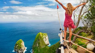 Власти Бали назвали возможную дату открытия острова для туристов