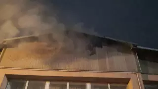 Пожар в бане перекинулся на дом, кафе и магазин в Таразе