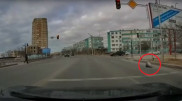 Несколько недавно установленных громкоговорителей упали в Актау