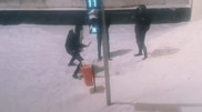 "Избивших" урну парней сняли на видео в Нур-Султане