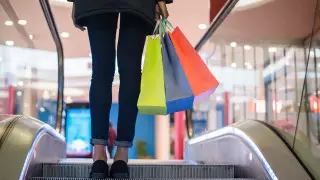 Как будут работать ТРЦ в Нур-Султане и Алматы 1 декабря