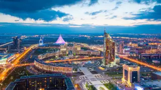 Известные деятели поздравляют казахстанцев с Днем Первого Президента