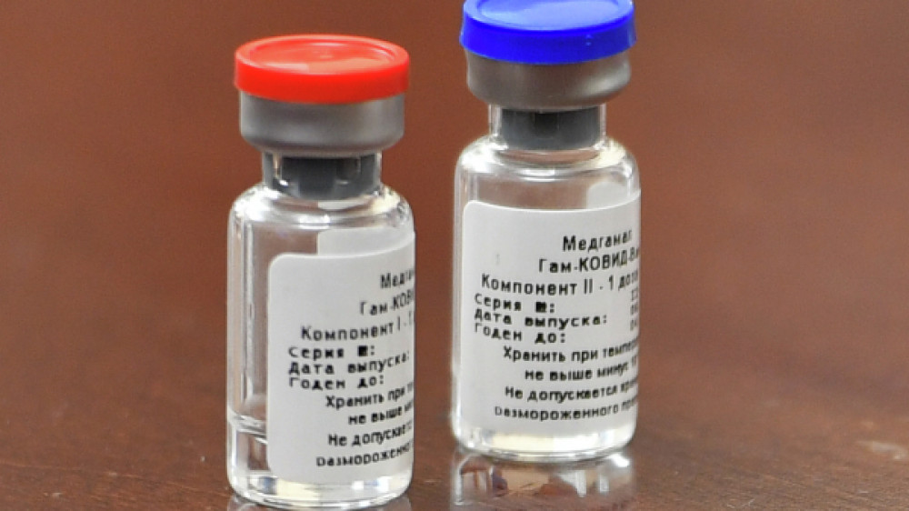 Казахстан и Россия договорились об ускоренной регистрации вакцины от коронавируса