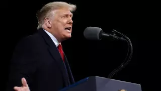 Трамп заявил о наличии у США "гиперзвукового и гидрозвукового" оружия