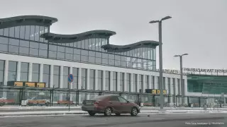 Полицейские нашли в аэропорту Нур-Султана миллион тенге и документы