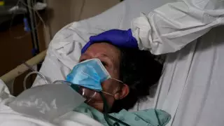 Врач объяснила разницу между потерей обоняния при COVID-19 и ОРВИ