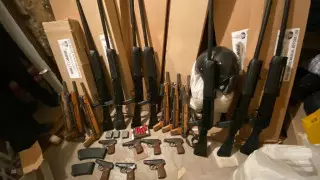 Крупный арсенал оружия изъяли со склада СОП "Кузет"