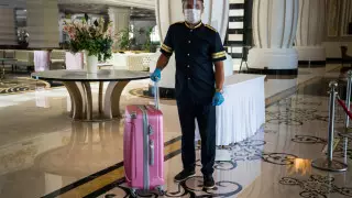 Турист поделился лайфхаком для попавших на карантин в отель