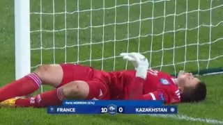 "Я вратарь, у меня работа такая" - пропустившая 12 голов голкипер о нашумевшем ролике