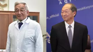 Торегельды Шарманову и президенту НУ вручили премию Елбасы