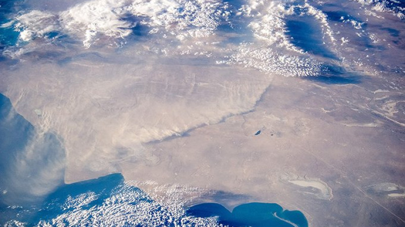 Космонавт сфотографировал бурю в Казахстане с МКС