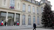 Франция вводит комендантский час, который будет действовать и в новогоднюю ночь