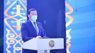 Жителей Актобе наградили за вклад в развитие города