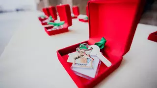 Фельдшеры, учителя, медсестры получили квартиры в Нур-Султане