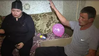 "Сгорело все". Семья из Уральска просит помощи