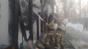Многоквартирный дом горел в Усть-Каменогорске: есть пострадавшие