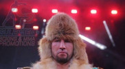 Казахстанский боксер нокаутировал небитого соперника в бою за три титула