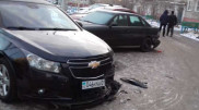 Пять авто протаранил пьяный лихач на грузовике в Костанае