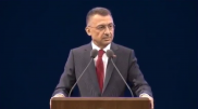 Вице-президенту Турции стало плохо во время выступления