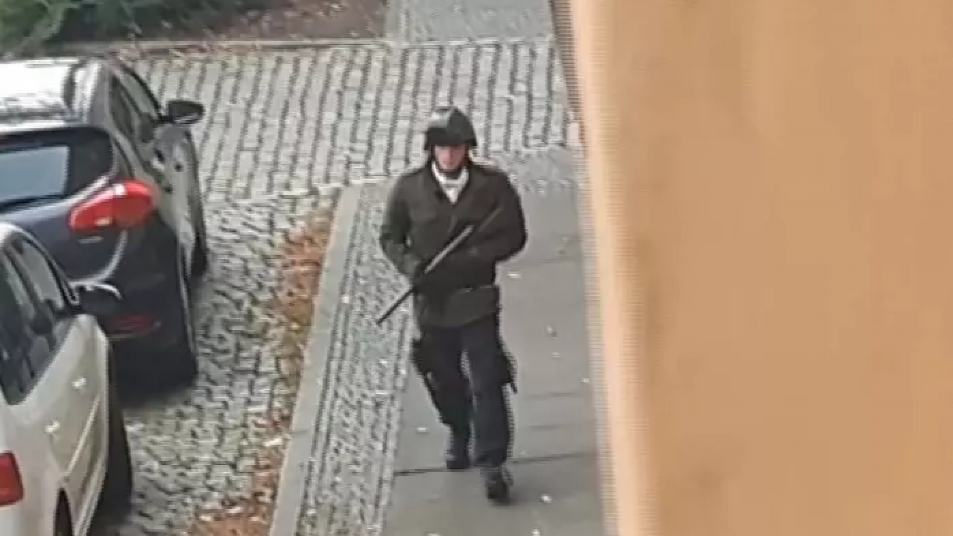 Теракт в синагоге в москве. Нападение на синагогу в Германии. Стрельба в синагоге Германия.