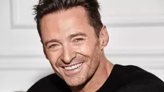 Хью Джекман раздал 1,2 миллиона долларов простым рабочим