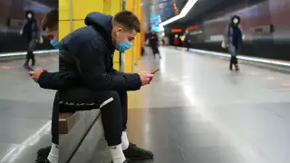 Куда исчезает интернет во время звонка, объяснил специалист