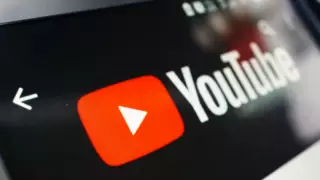 Страницы YouTube разрешили блокировать в России