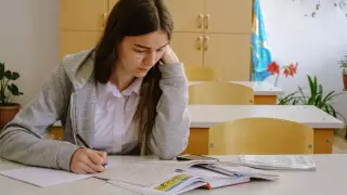 Как будут учиться школьники и студенты: постановление санврача