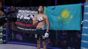 Казахстанский боец подписал контракт с промоушеном Хабиба