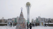 Вязаная новогодняя елка появилась в Нур-Султане