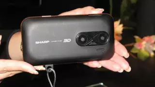 Sharp представил первые в мире смартфоны с 3D-дисплеем