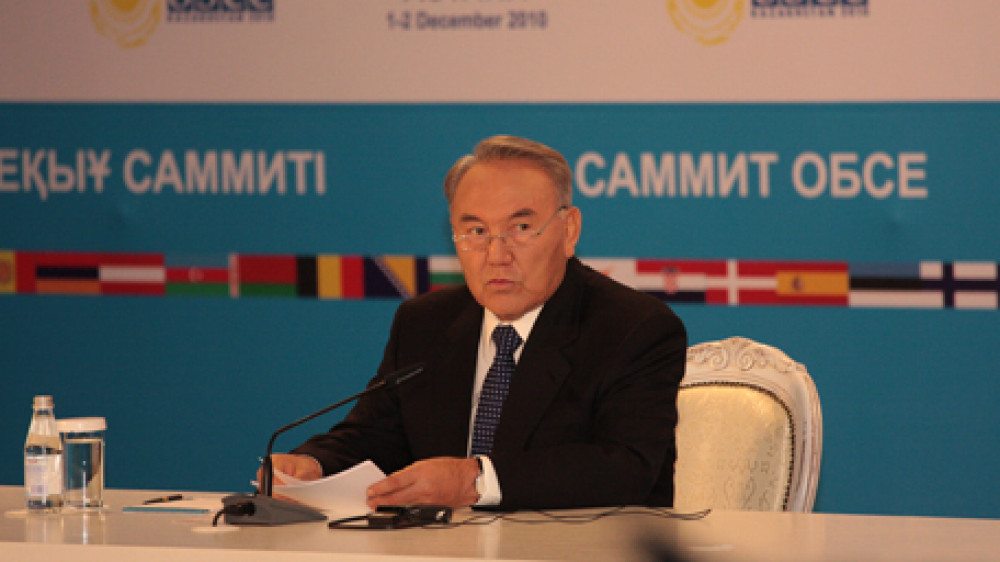 Нурсултан Назарбаев на итоговой пресс-конференции саммита ОБСЕ 
