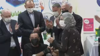 Миллион человек вакцинировали от коронавируса в Израиле