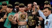 "Канело" отказался от чемпионского пояса в весе Головкина