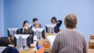 Систему присуждения наград преподавателям меняют в Казахстане