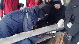 Мужчина сломал ногу, неудачно съехав с горки в Кок-Жайлау