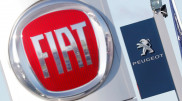 Акционеры Fiat Chrysler и Peugeot одобрили слияние компаний