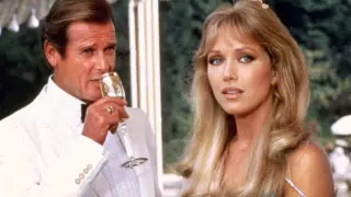 Информация о смерти девушки Джеймса Бонда оказалась фейком