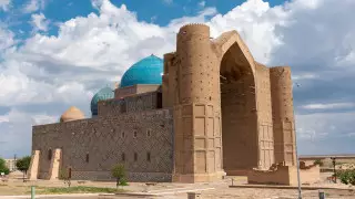 "Очаровательный центр казахской культуры". Англичанин рассказал, как сделать Туркестан привлекательным для туристов