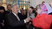 Назарбаев поздравил казахстанцев с праздником Рождества