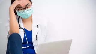 Глава горздрава Алматы ответил на жалобу врачей о надбавках