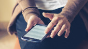 Казахстанка вернула украденный смартфон, испугавшись SMS